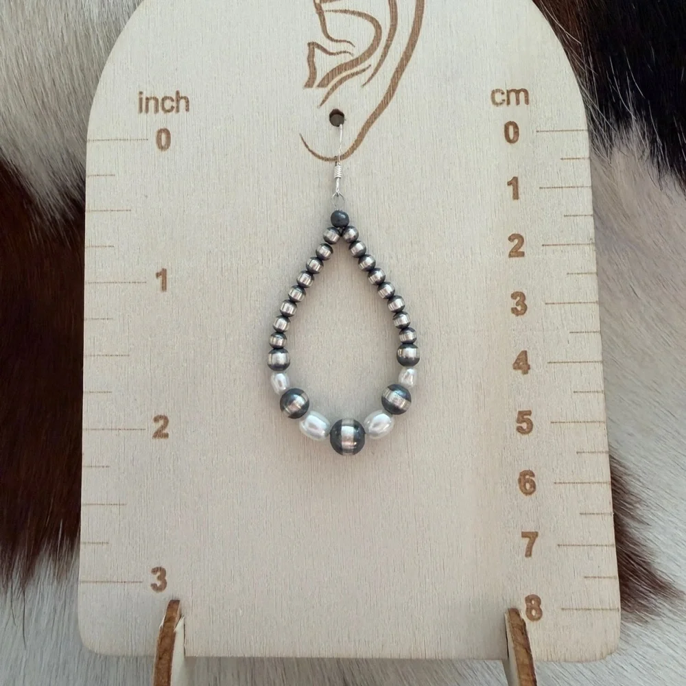 ❤️ 3mm-6mm Sterling Navajo Desert Pearls & Fresh Water Pearl Lt Weight Earrings